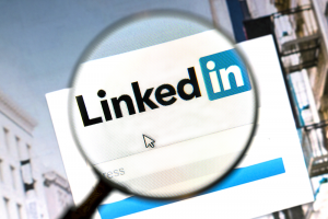 LinkedIn - công cụ mạng xã hội yêu thích của các nhà tuyển dụng